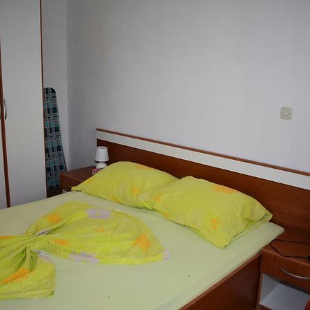 Apartmani Kulas Pakoštane Kültér fotó